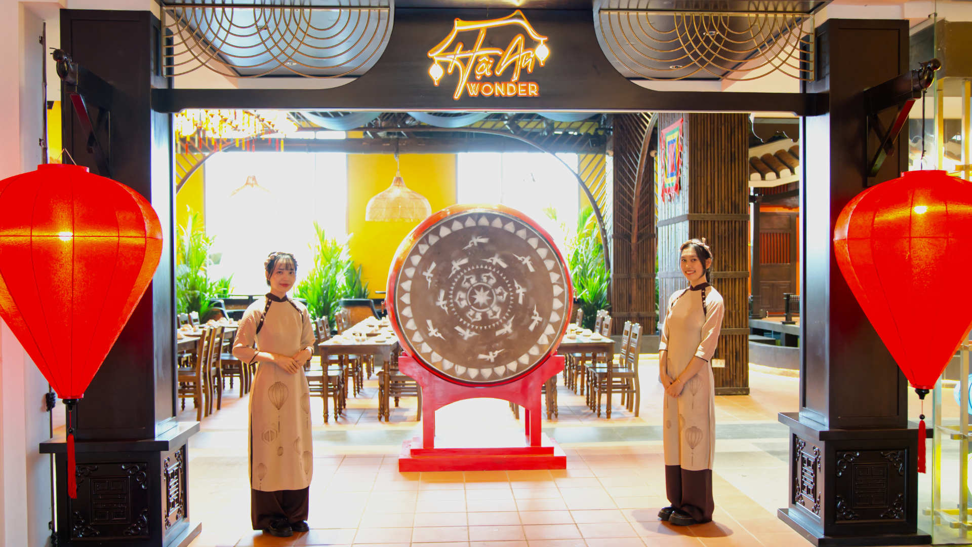 Quick tour around Hội An Wonder